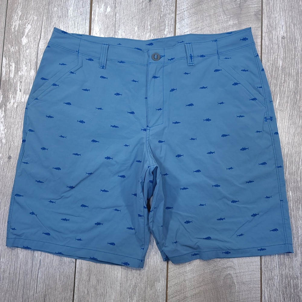 Under Armour Shorts Mens Size 38 Blue Fish Print HeatGear Fishing Performance
